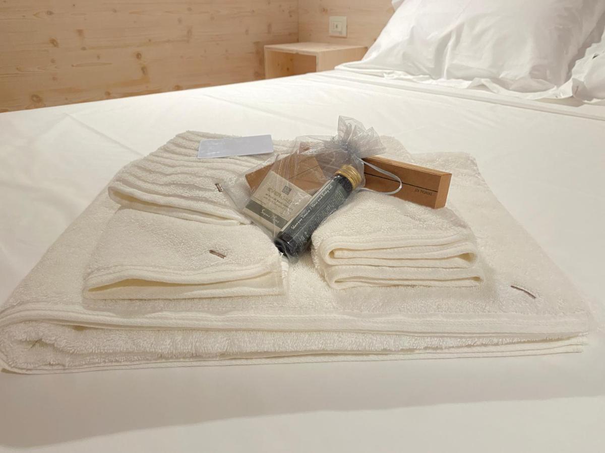 レッチェ Vico Dell' Elce Bed & Breakfast エクステリア 写真