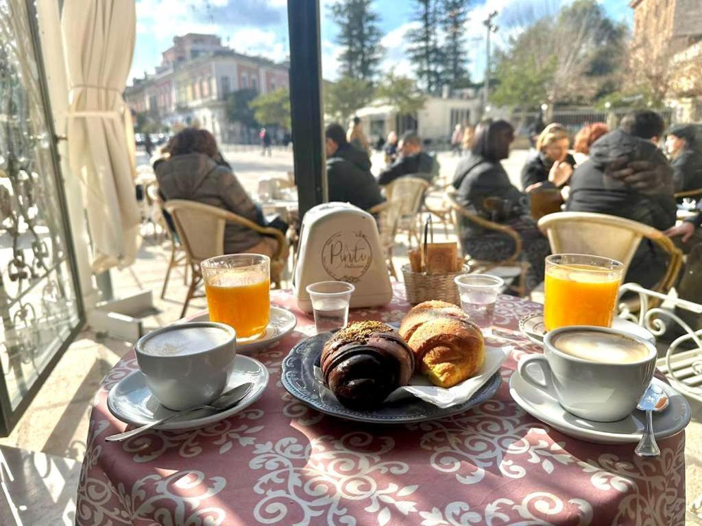レッチェ Vico Dell' Elce Bed & Breakfast エクステリア 写真
